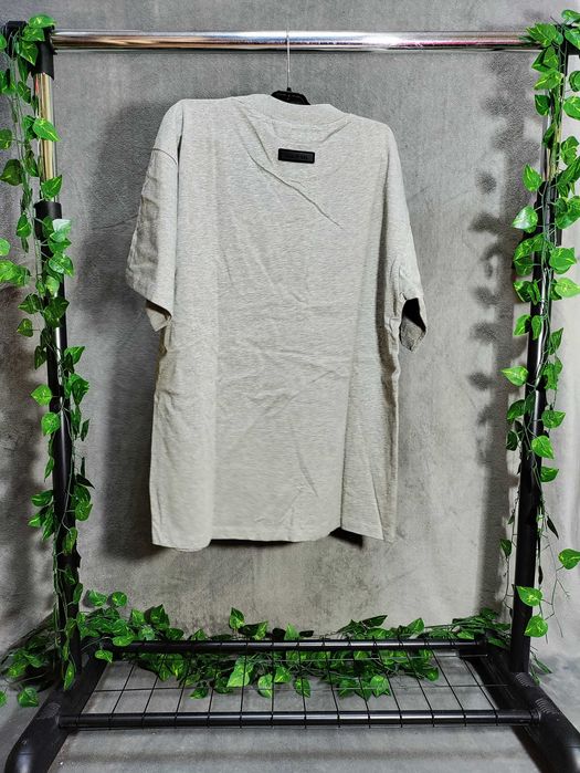 Tricou ESSENTIALS marimea M