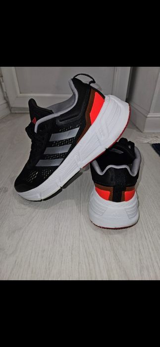 Продам крассовки адидас оригинал