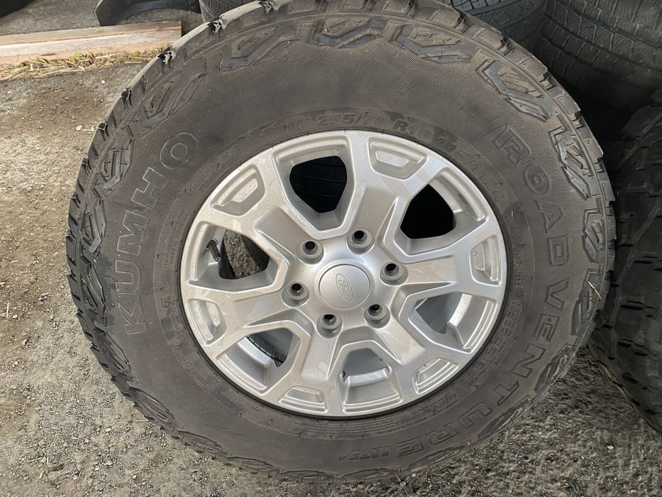Ford Ranger 255/70/16