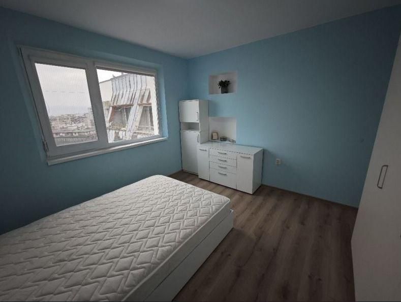 Дава се под наем Тристаен апартамент в Варна, Лятно кино Тракия - 70 кв.м за 698.19 € - Снимка #5