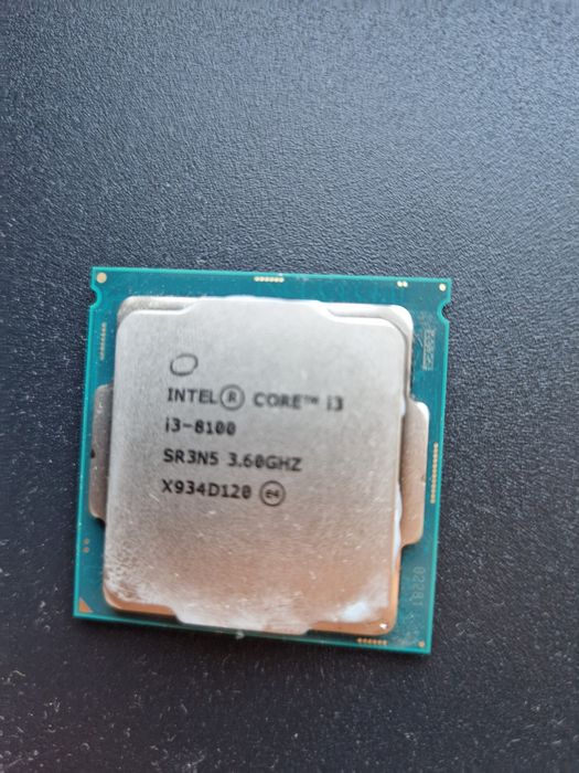 Процессор Intel Core i3-8100 (LGA 1151 v2)