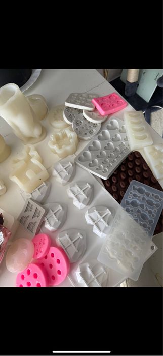 Matrite din silicon pentru ceară