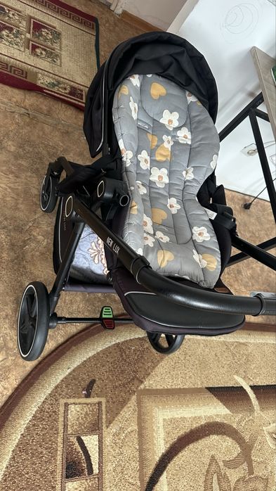 Коляска, шезлонг/стул для кормления