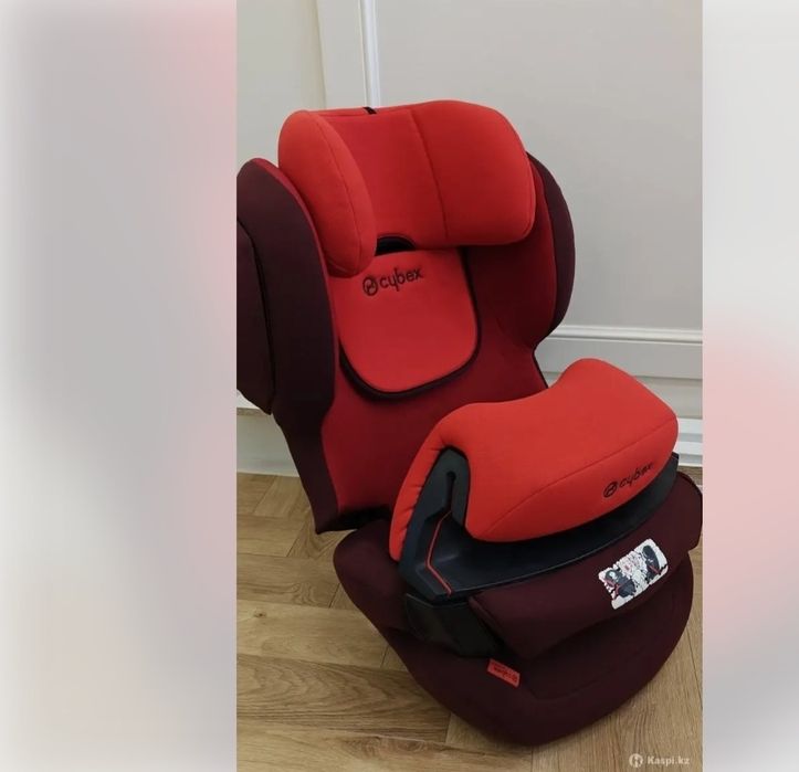 Продаю автокресло cybex