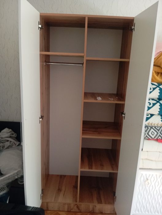 Шкаф плательный, для спальни