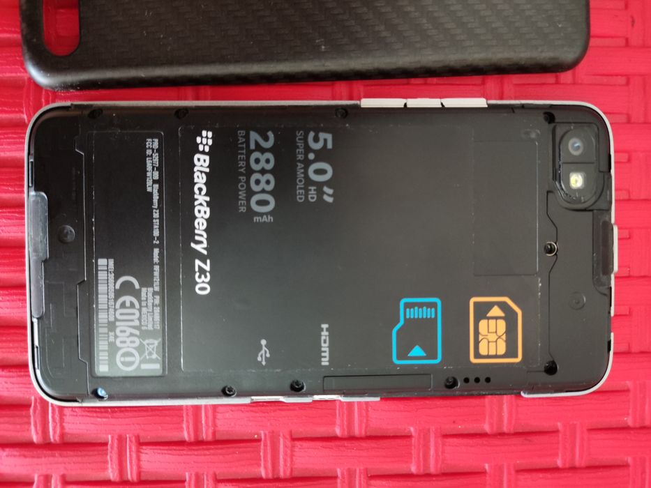Telefon  blackberry z30 liber de retea, 16gb, 2gb ram