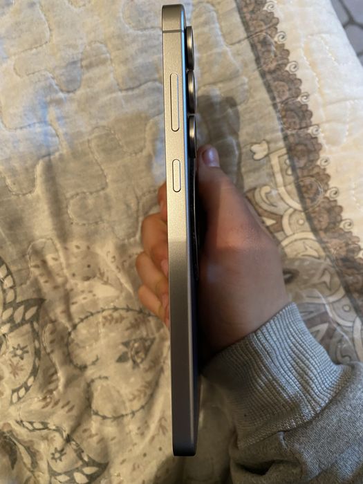 Продам Samsung s25 FE