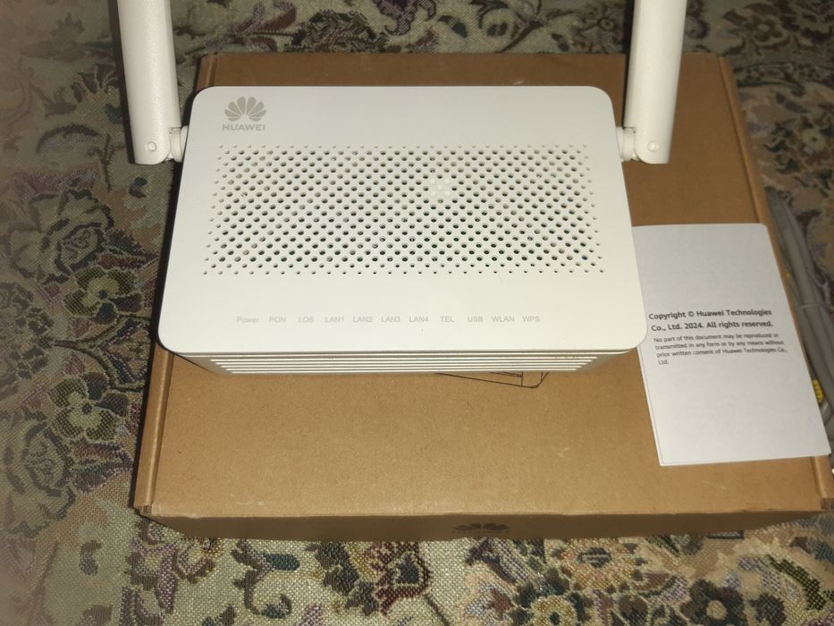 Роутер WI-FI Huawei Echolife HG8145V5