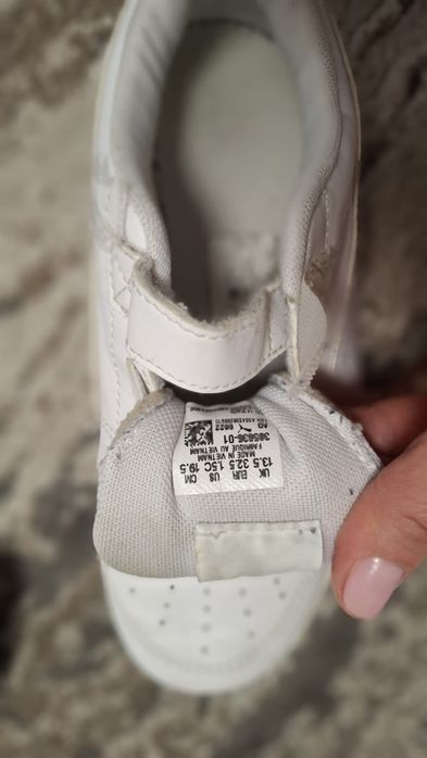 Adidasi Puma masura 32,5