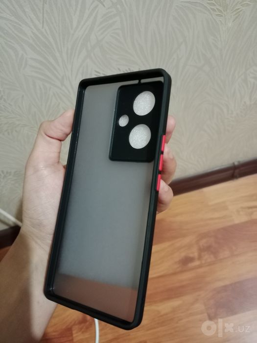 Чехол на Vivo Y 78+