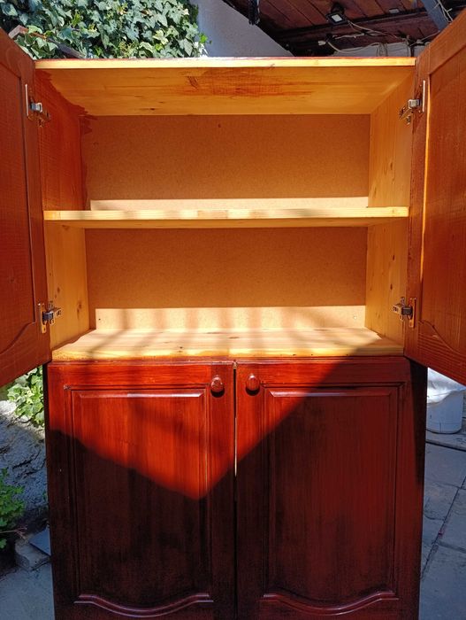 Дървени шкафове за дома