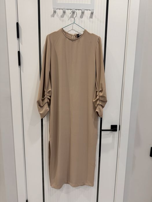 Продам платье итальянского бренда