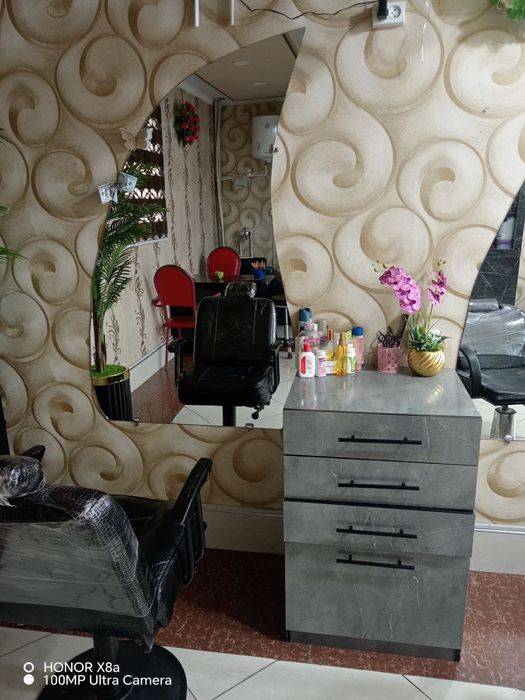 Salon oyna kreslo mebel arzon narxlarda sotiladi