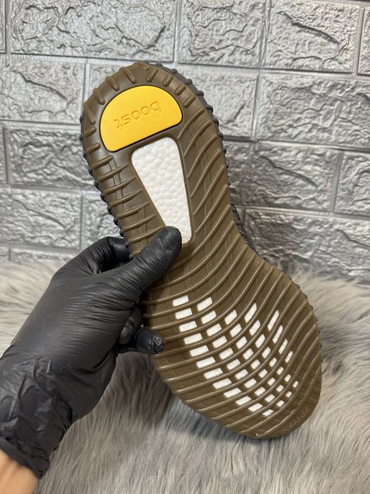 Yeezy 350 v2 Cinder Reflective Pk Premium