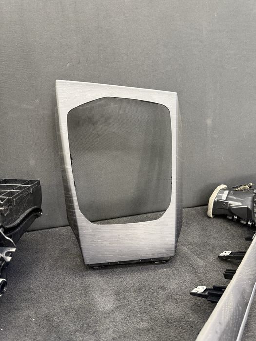 Trim plansa decor bord BMW G20 G21 G22 G23 G26 G28 lemn