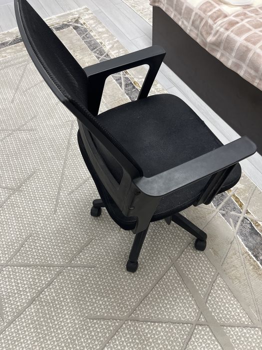 Кресло офисное, Буу срочно