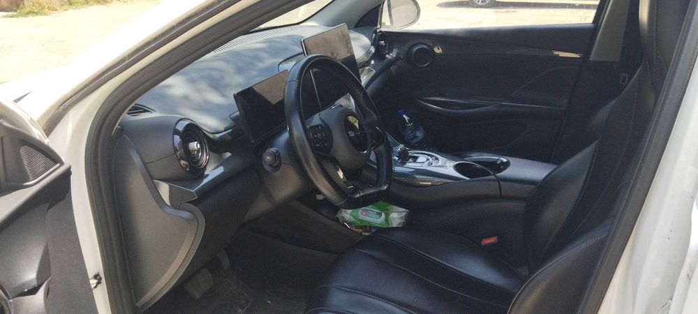 Продаётся автомобиль  BYD   e2