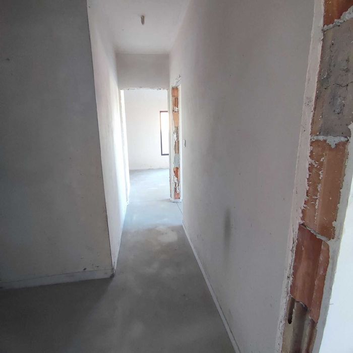 Продава се Тристаен апартамент в Обзор - 74 кв.м за 1203 €/кв.м - Снимка #3