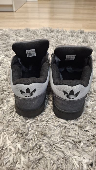 Adidas Campus 44 2/3