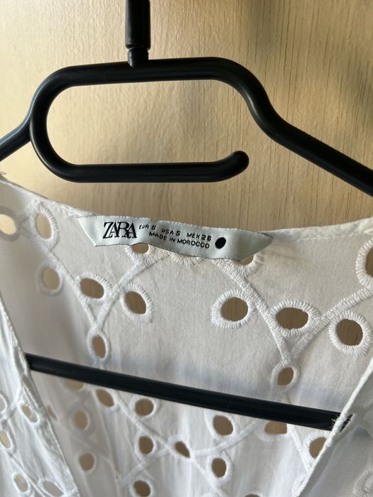 Бяла къса рокля Zara