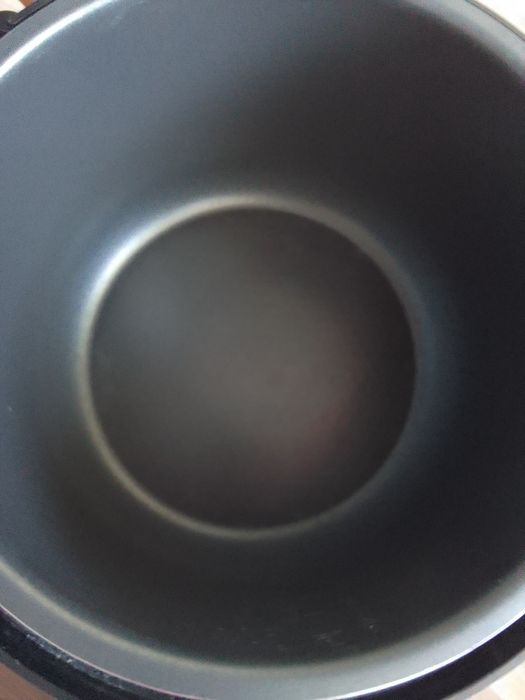 Мультиварка новая .