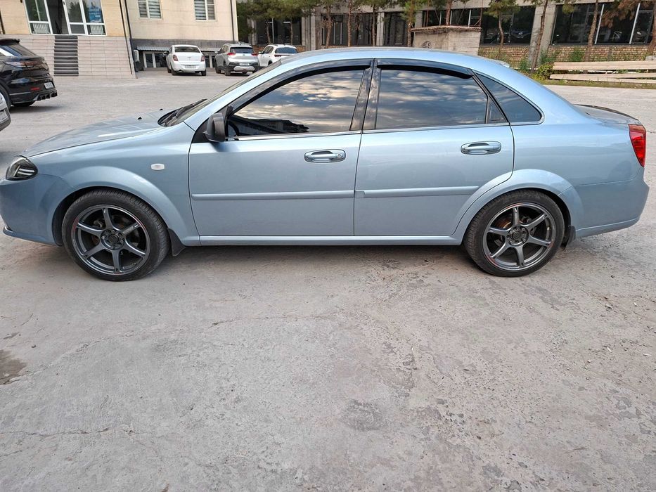 продаётся автомобиль