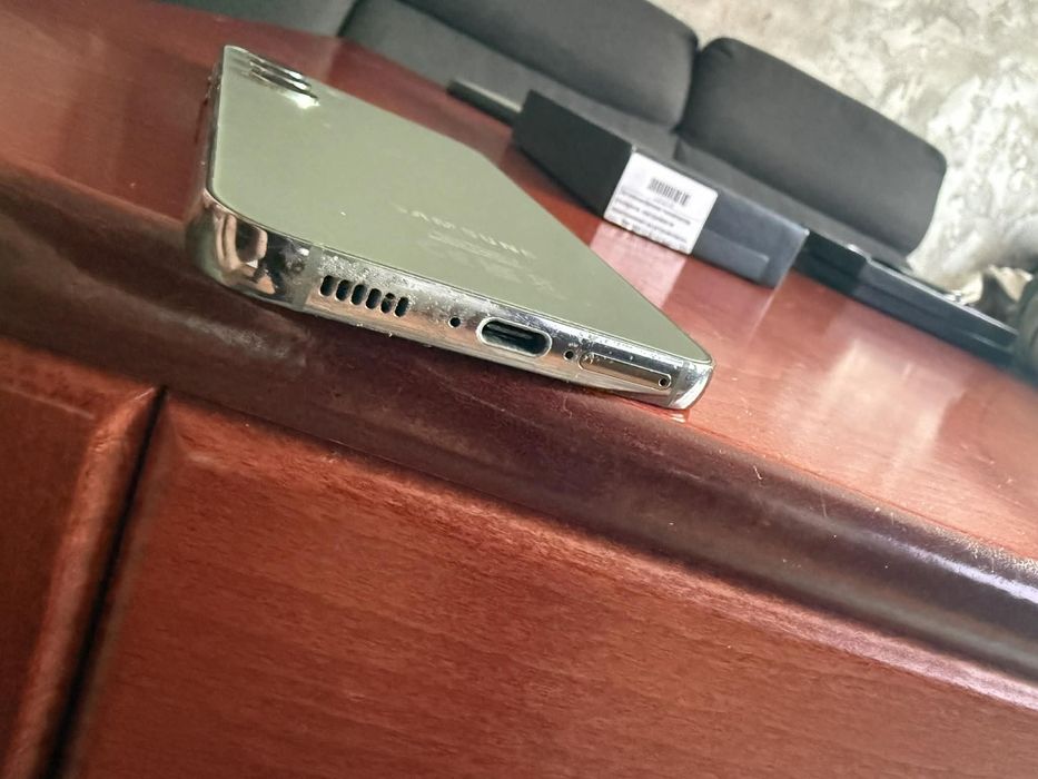 Samsung Galaxy s23 128gb