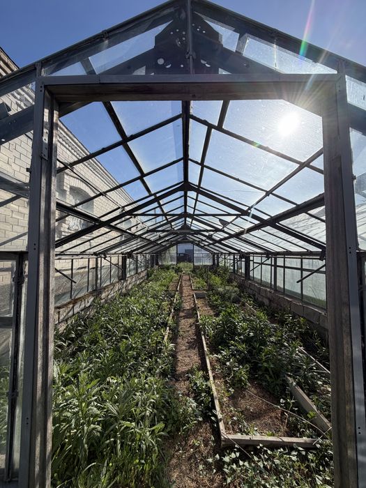 Продам теплицы, парники 150квадратов