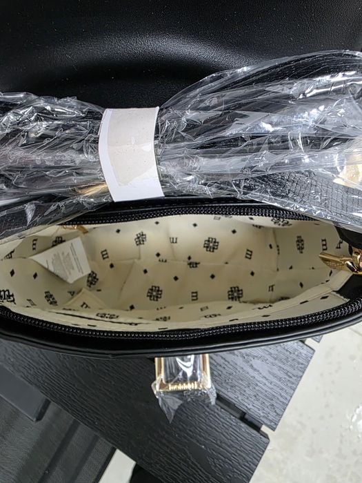 Дамска чанта Monnari