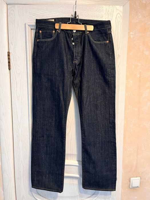 Джинсы Levis новые 2 пары