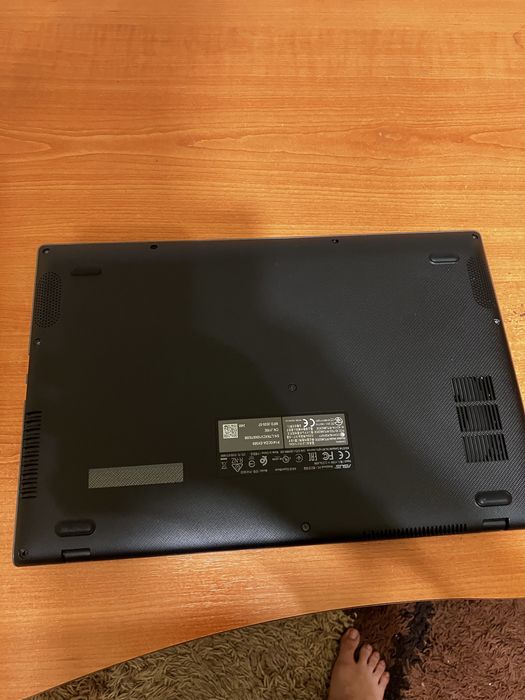 Laptop Asus Expertbook 401DA Ryzen 7 8GB Ram