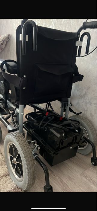Продам электрическую коляску