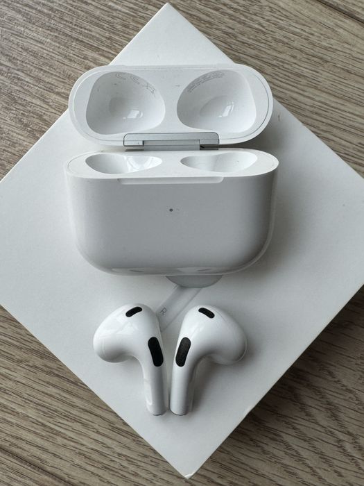 Наушники AirPods 3