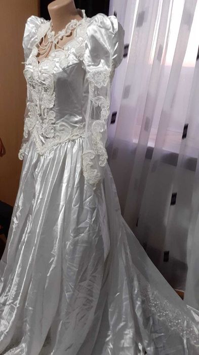 Rochie de mireasa