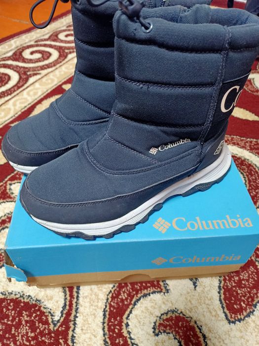 Продам подростковую обувь