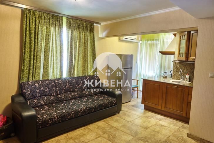 Хотел за продажба в м-т Кабакум, гр.Варна