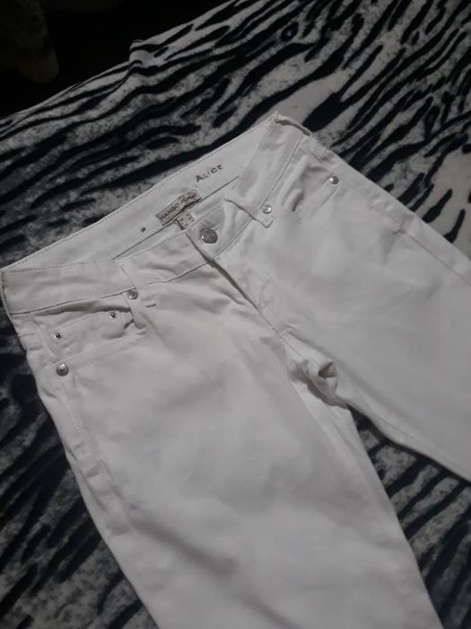 MANGO Бели Дънки