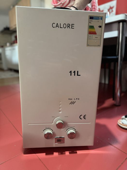 instant apa calda pe gaz