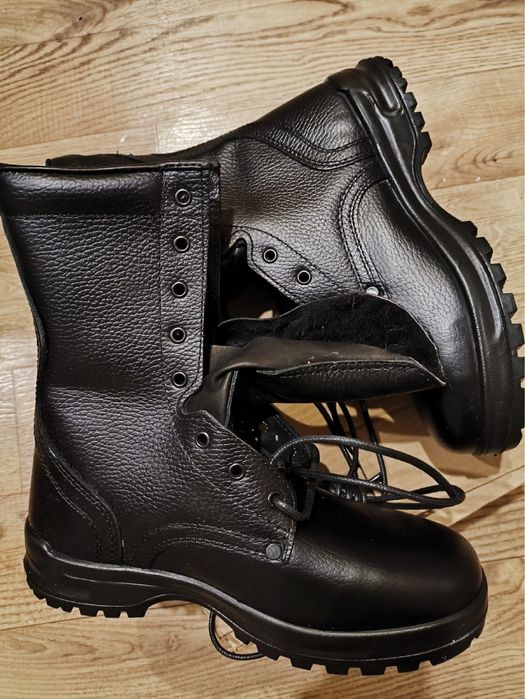 Берцы зимние, новые, 39 размер
