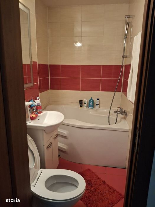 PROPRIETAR -vând apartament doua camere Secuilor  sect 4
