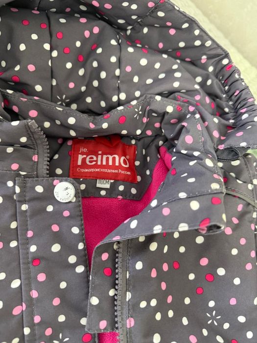 Продам куртки для девочки