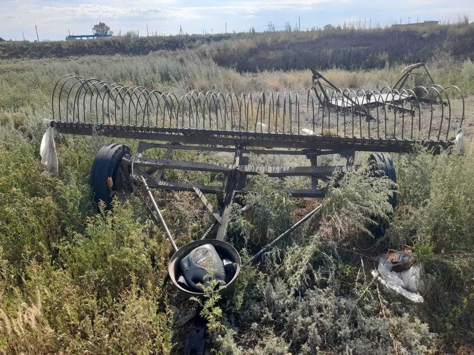 Трактор,всё в рабочем состоянии.
