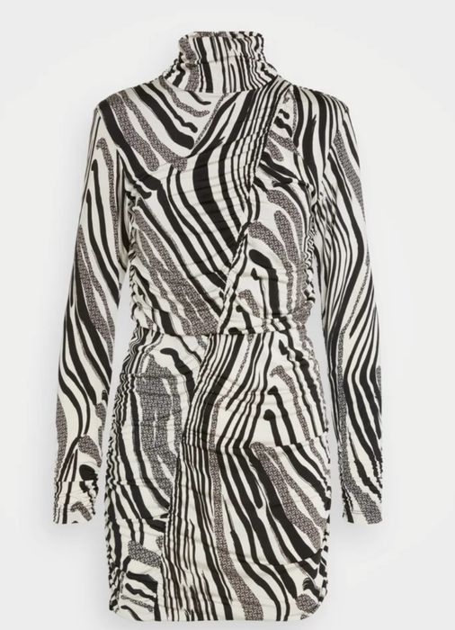 Нови дамски рокли