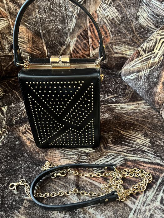 Чисто нова чанта