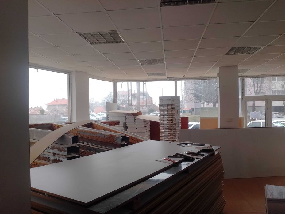 Дава се под наем Офис в Бургас, Меден рудник - зона А - 80 кв.м за 240 € - Снимка #4