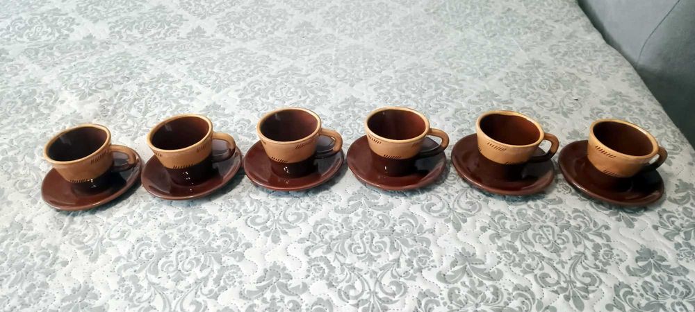 НОВ Ретро Сервиз от 12 части – Автентична Битова Керамика (Винтидж)