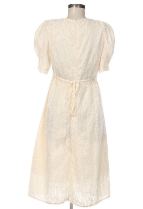 Официална рокля