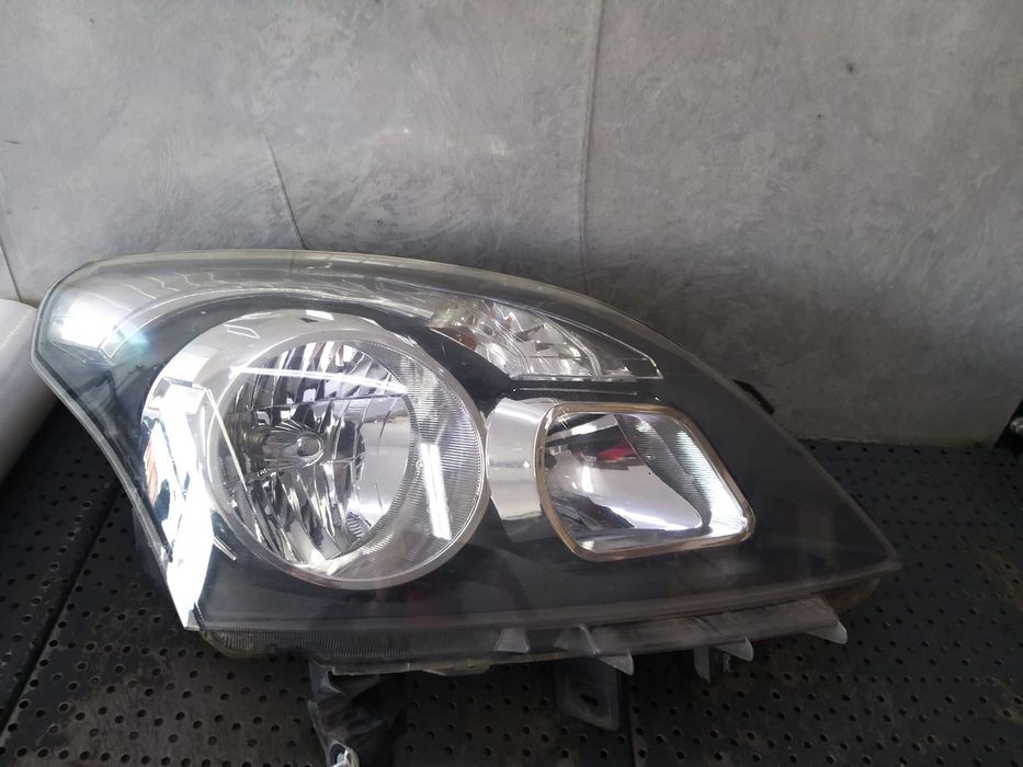 Far dreapta halogen renault koleos 1 26010jy