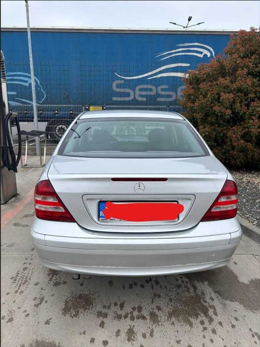 Mercedes-Benz C 200 2004