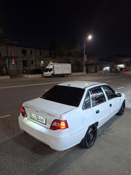 nexia 2  1.6 luks kansaner